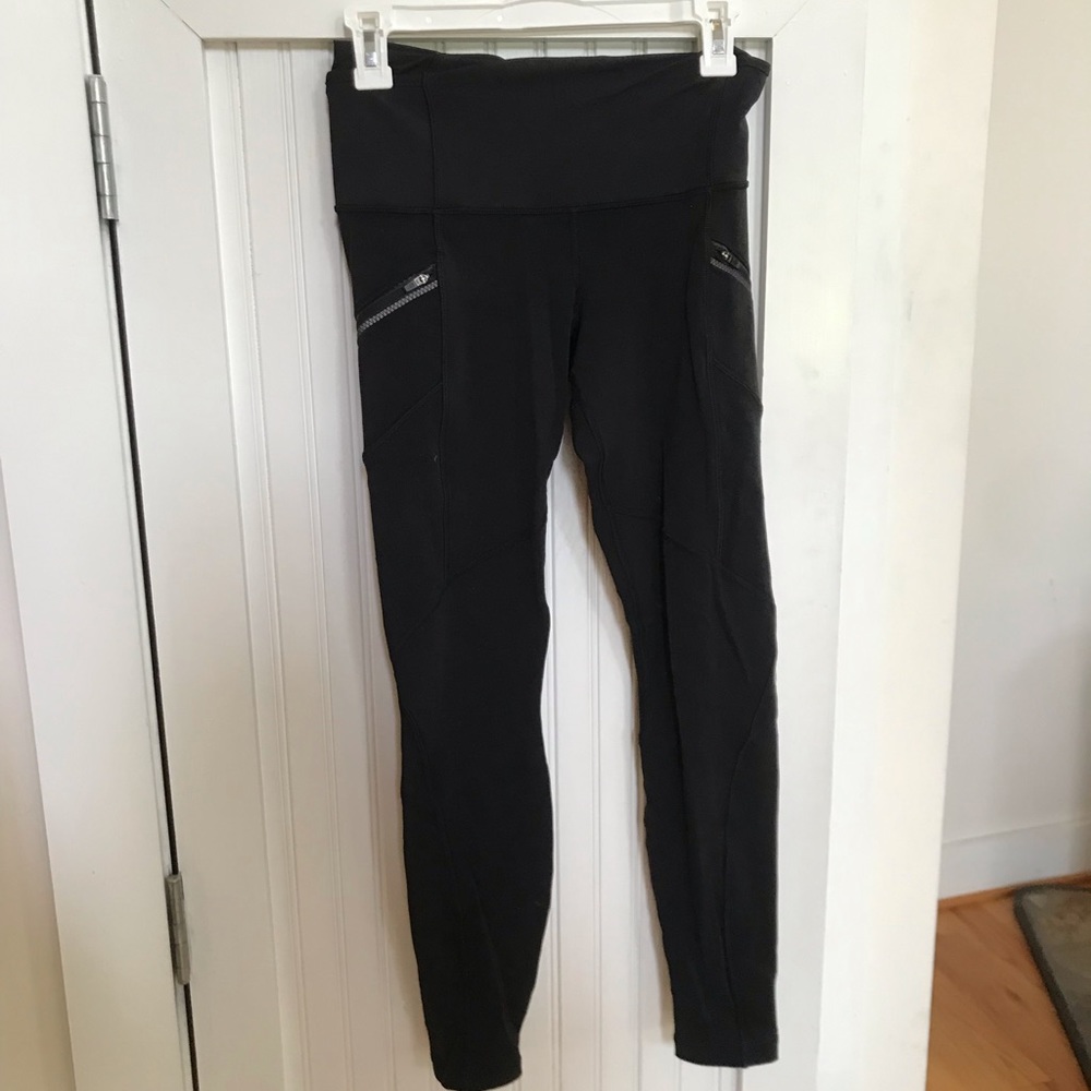 Lulu lemon black lined leggings